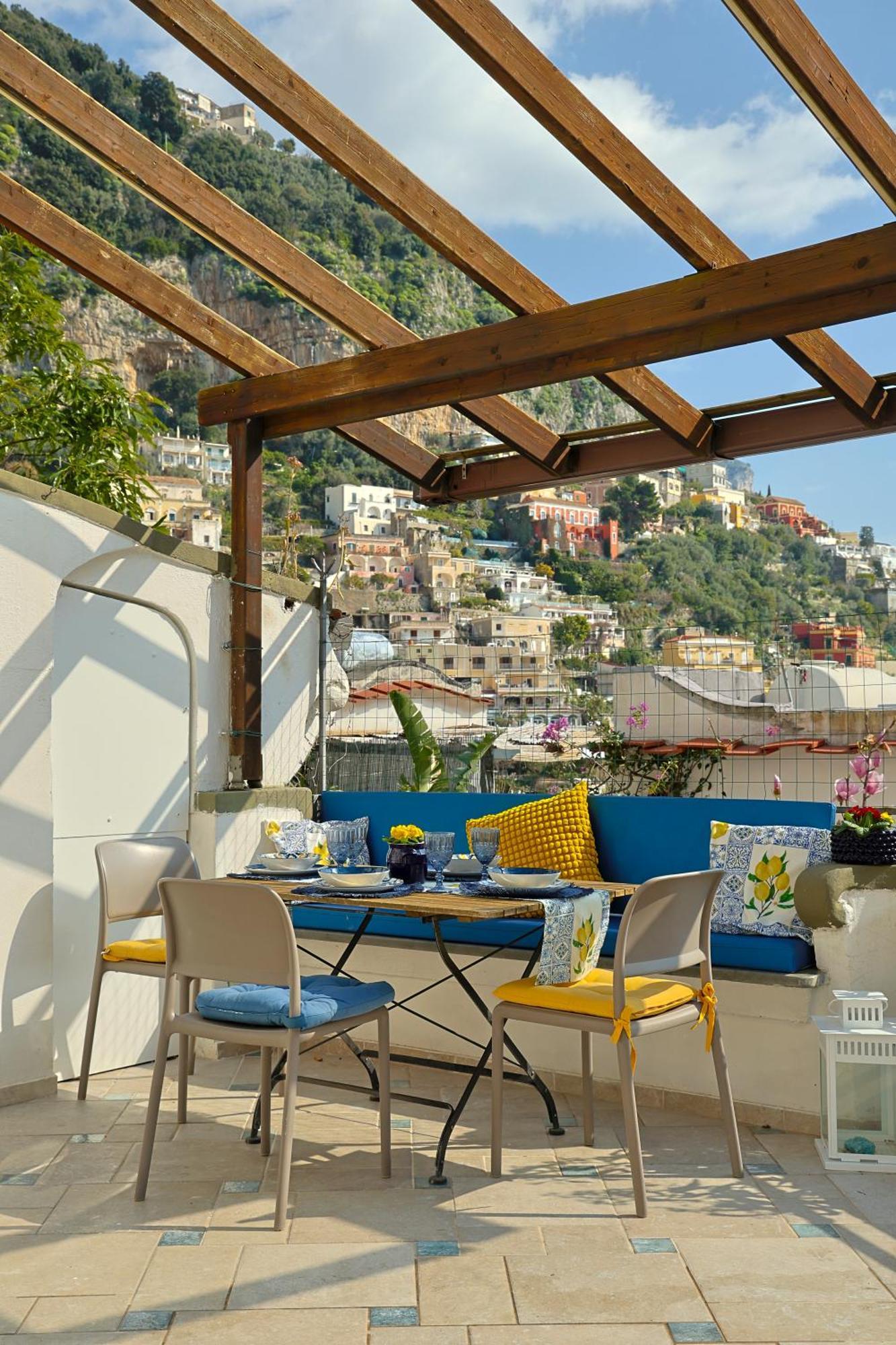 Casa Flavia, Positano Center Exterior foto